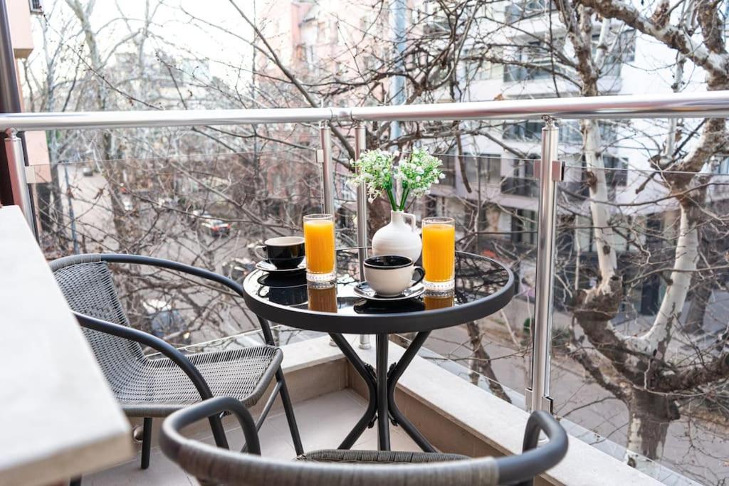 Modern & Bright 1Bd Apartment Near Main Square Plowdiw Exterior foto