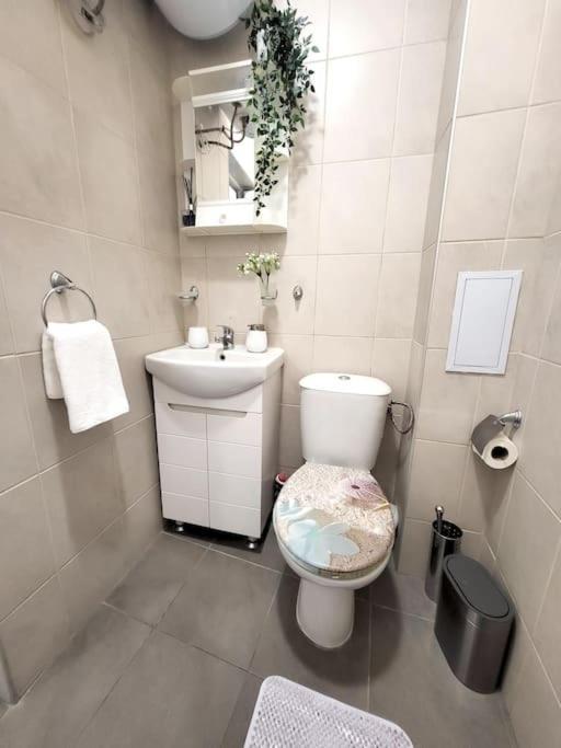 Modern & Bright 1Bd Apartment Near Main Square Plowdiw Exterior foto